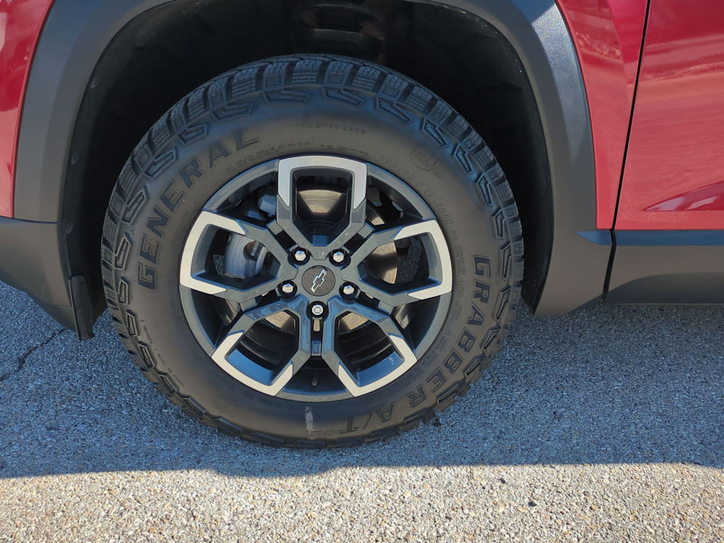 Thumbnail: 2025 Chevrolet Equinox - 8