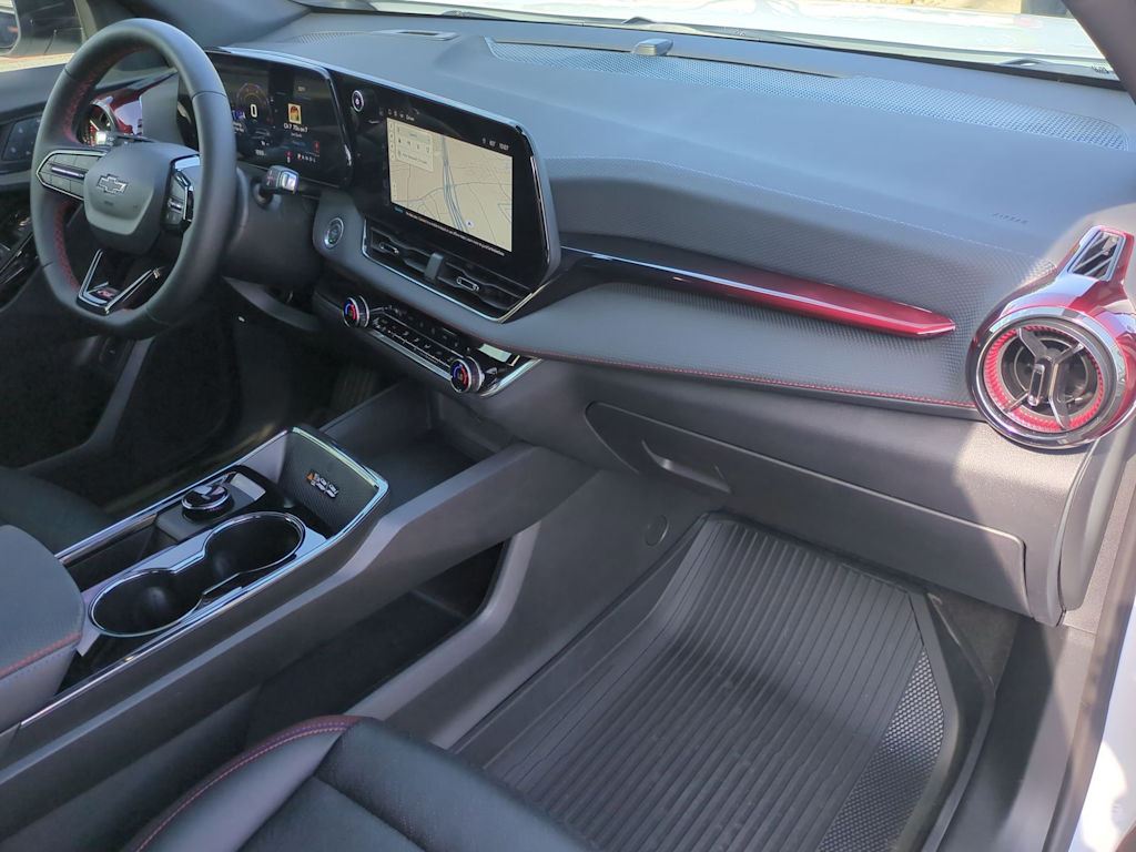 Thumbnail: 2026 Chevrolet Equinox - 13