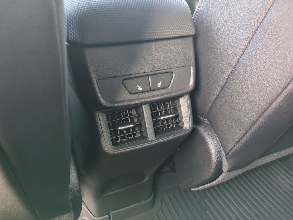 Thumbnail: 2026 Chevrolet Equinox - 29