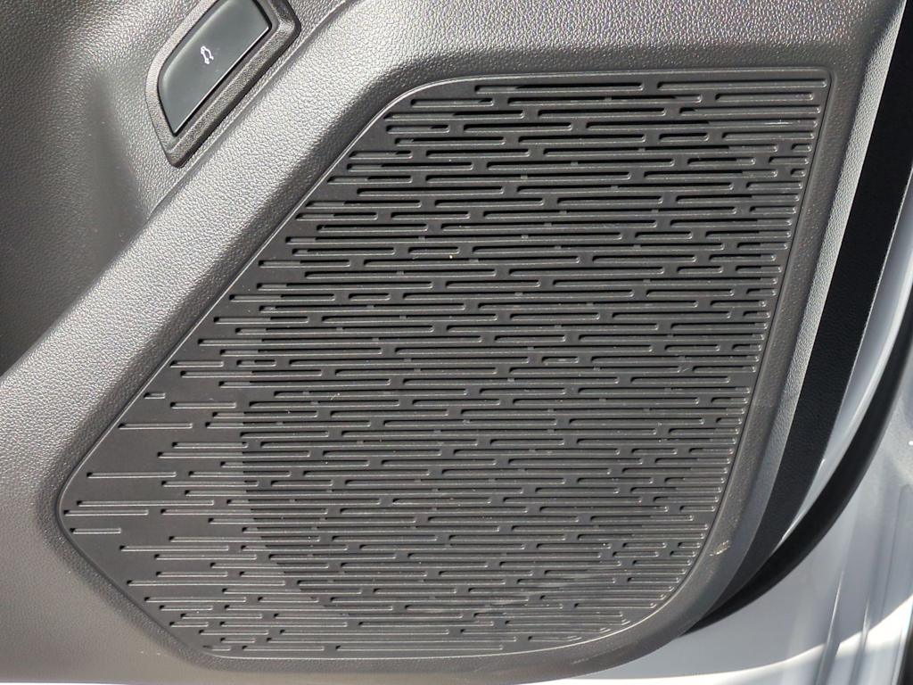 Thumbnail: 2026 Chevrolet Equinox - 32