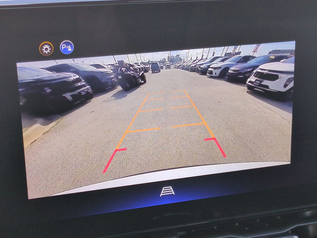 Thumbnail: 2026 Chevrolet Equinox - 24