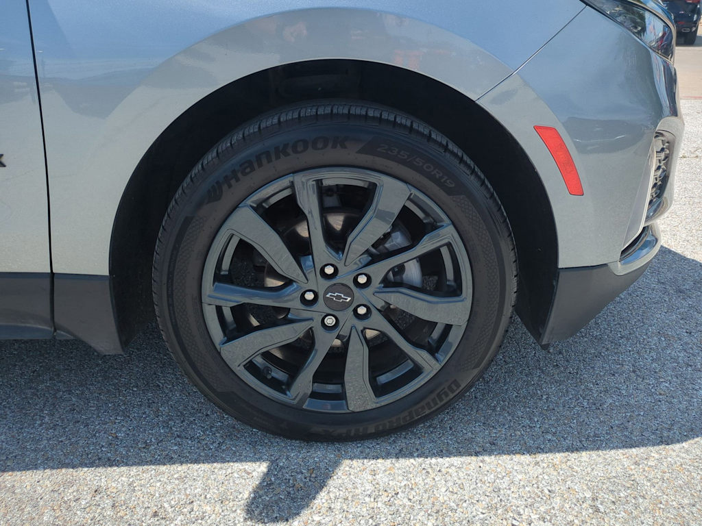 Thumbnail: 2023 Chevrolet Equinox - 8