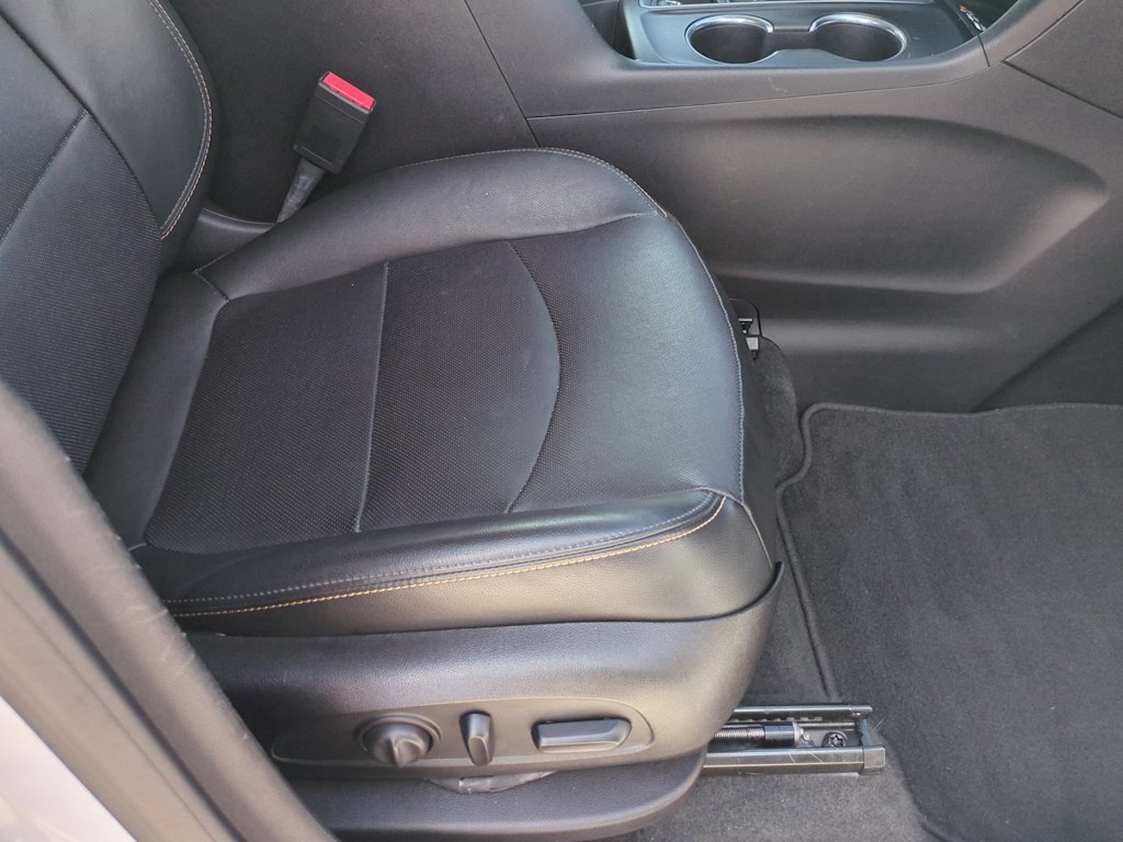 Thumbnail: 2019 Chevrolet Equinox - 32