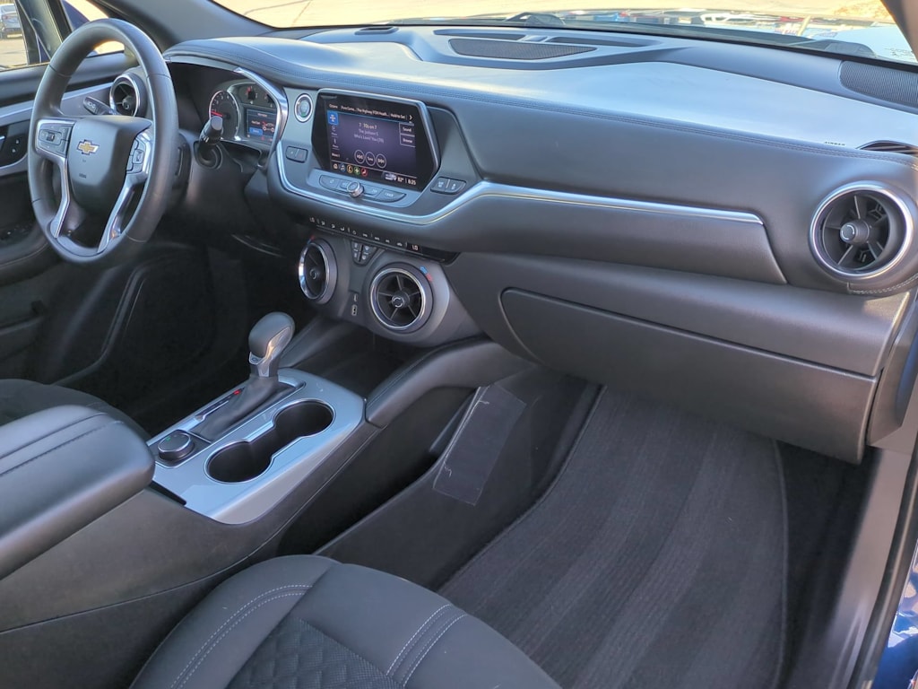 Thumbnail: 2022 Chevrolet Blazer - 14