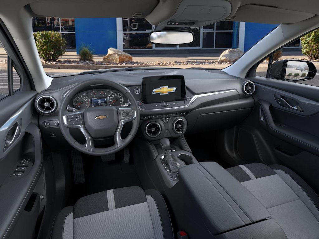 Thumbnail: 2026 Chevrolet Blazer - 2