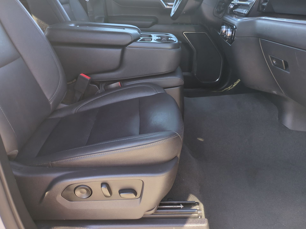 Thumbnail: 2024 GMC Sierra 1500 - 16