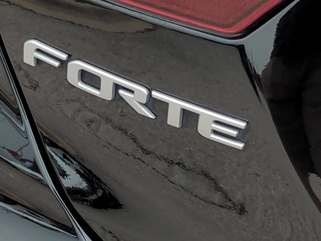 Thumbnail: 2023 Kia Forte - 7