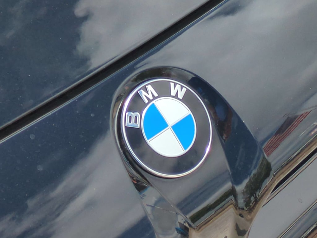 Thumbnail: 2026 BMW M2 - 18