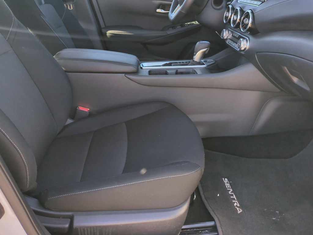 2023 Nissan Sentra SV 11