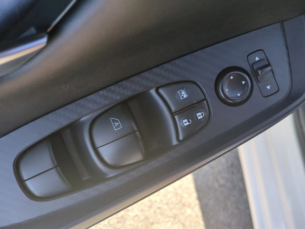 2023 Nissan Sentra SV 29
