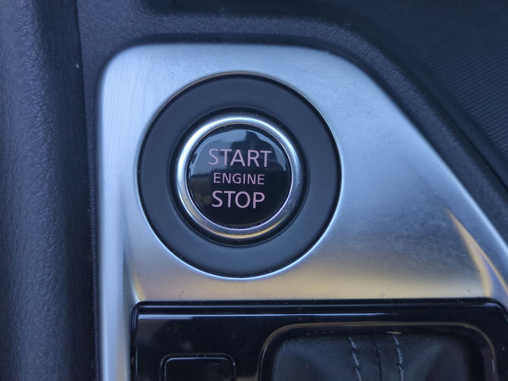 2023 Nissan Sentra SV 25
