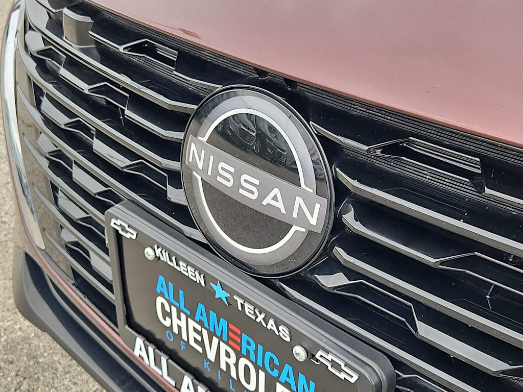 Thumbnail: 2024 Nissan Sentra - 7