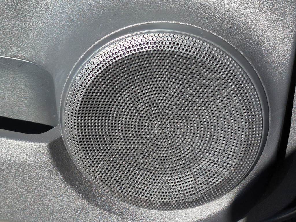 Thumbnail: 2023 Nissan Kicks - 30