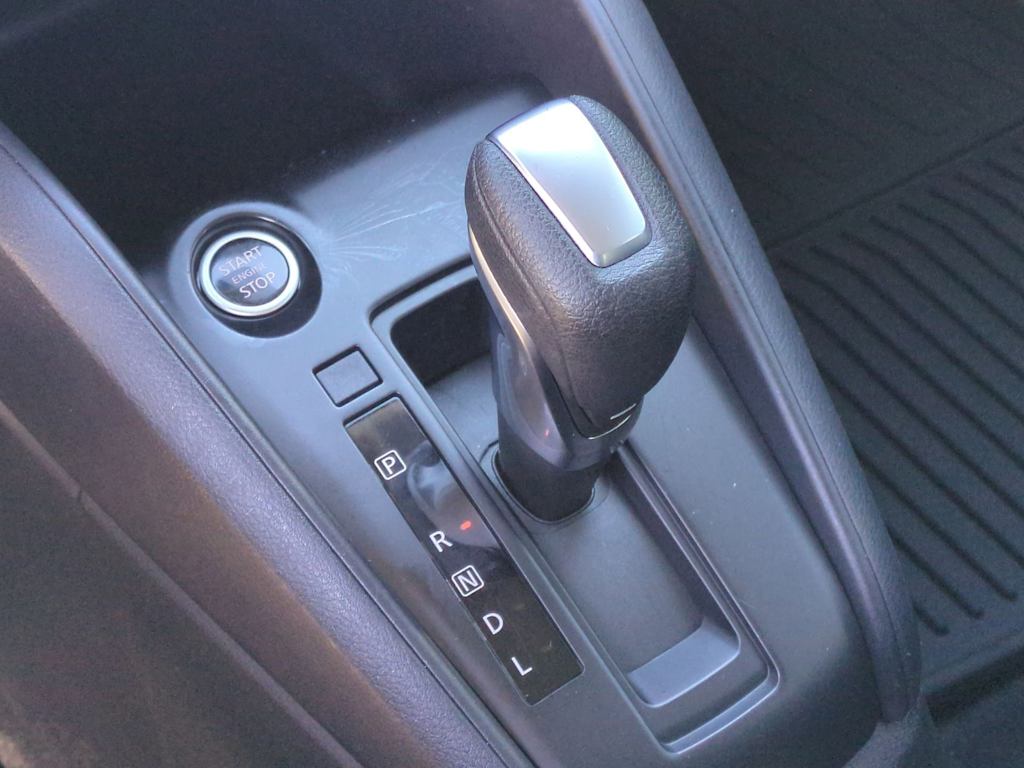 Thumbnail: 2023 Nissan Kicks - 17