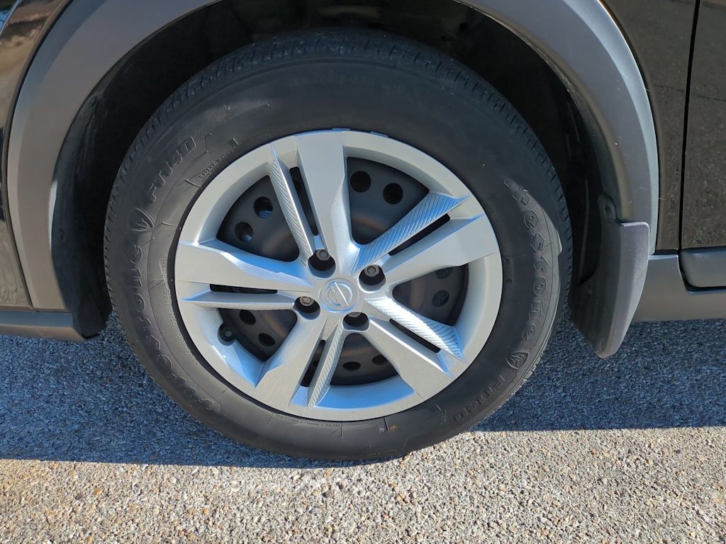 Thumbnail: 2023 Nissan Kicks - 8