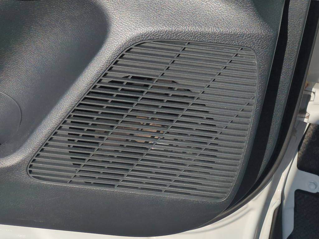 Thumbnail: 2025 Nissan Kicks - 29