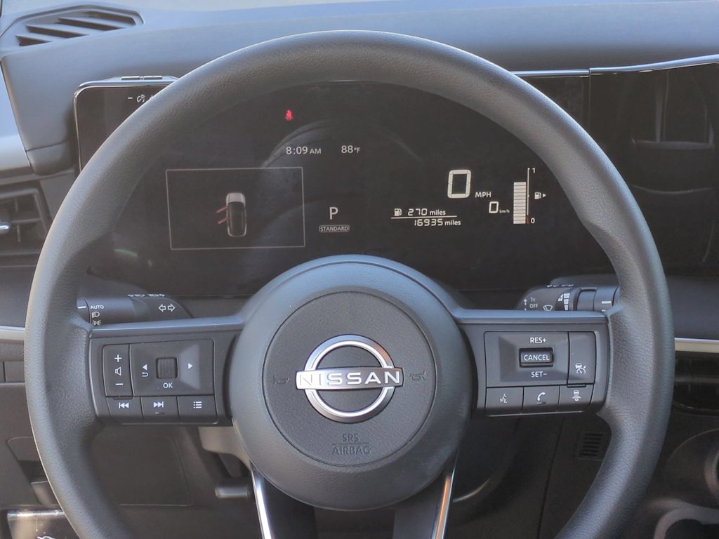 Thumbnail: 2025 Nissan Kicks - 22