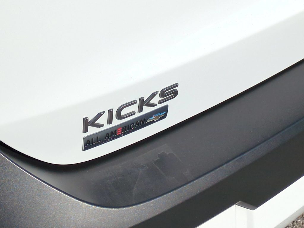 Thumbnail: 2025 Nissan Kicks - 32