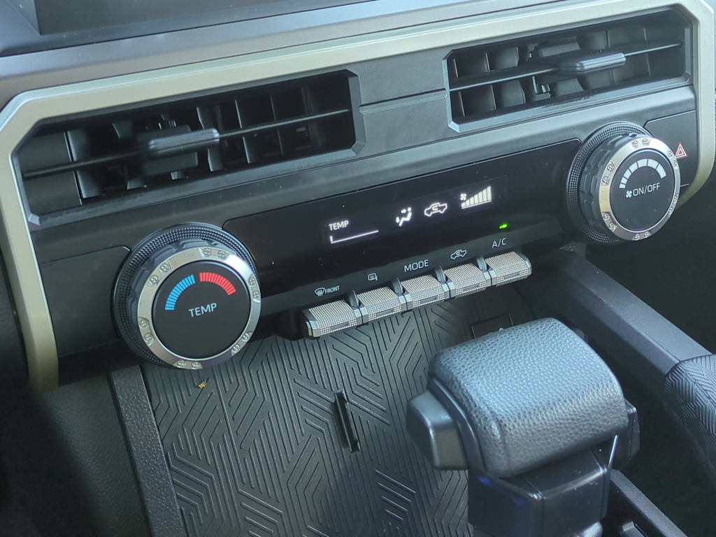 Thumbnail: 2024 Toyota Tacoma - 26