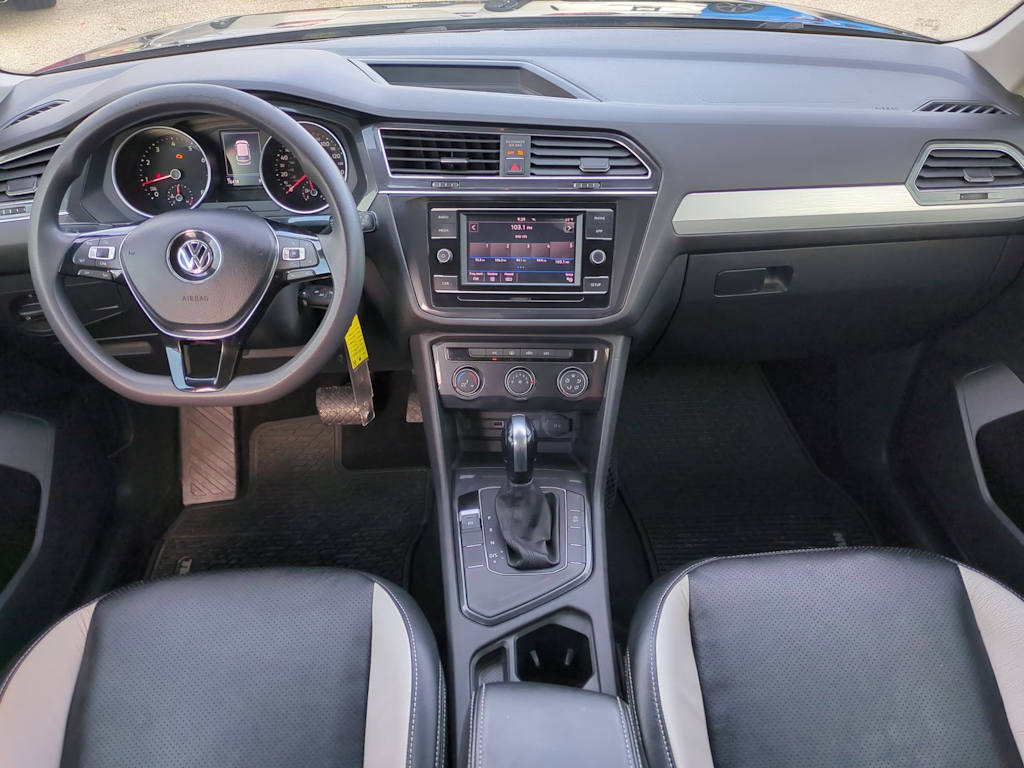 Thumbnail: 2018 Volkswagen Tiguan - 10