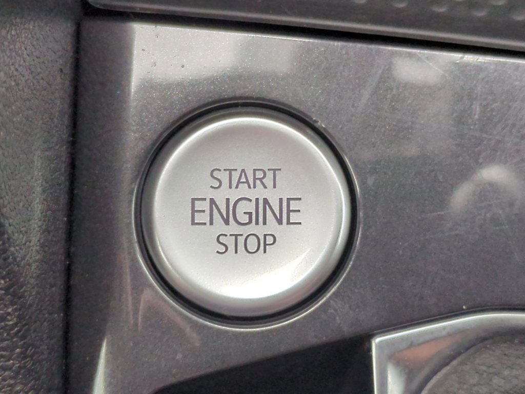 Thumbnail: 2024 Volkswagen Tiguan - 25