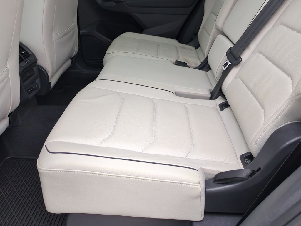 Thumbnail: 2019 Volkswagen Tiguan - 13