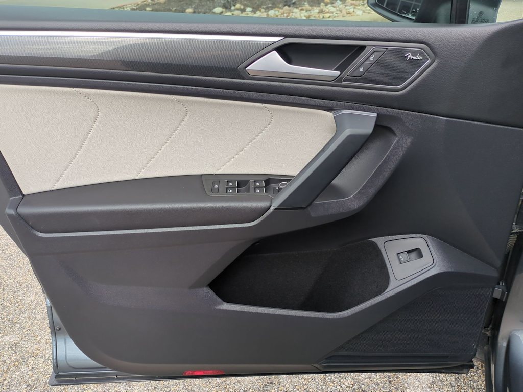 Thumbnail: 2019 Volkswagen Tiguan - 32