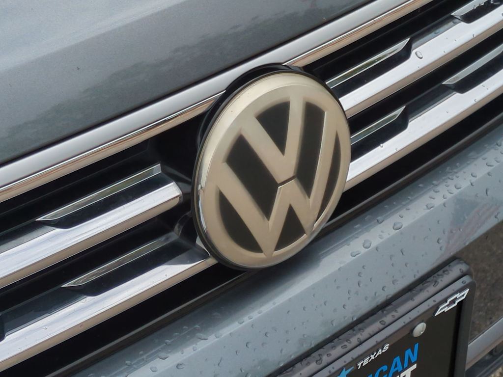 Thumbnail: 2019 Volkswagen Tiguan - 35