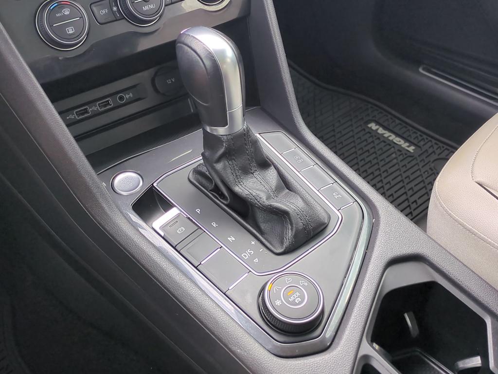 Thumbnail: 2019 Volkswagen Tiguan - 16