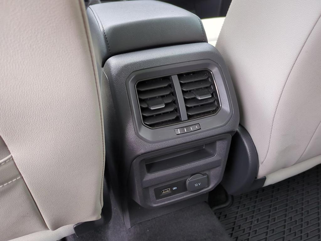 Thumbnail: 2019 Volkswagen Tiguan - 31