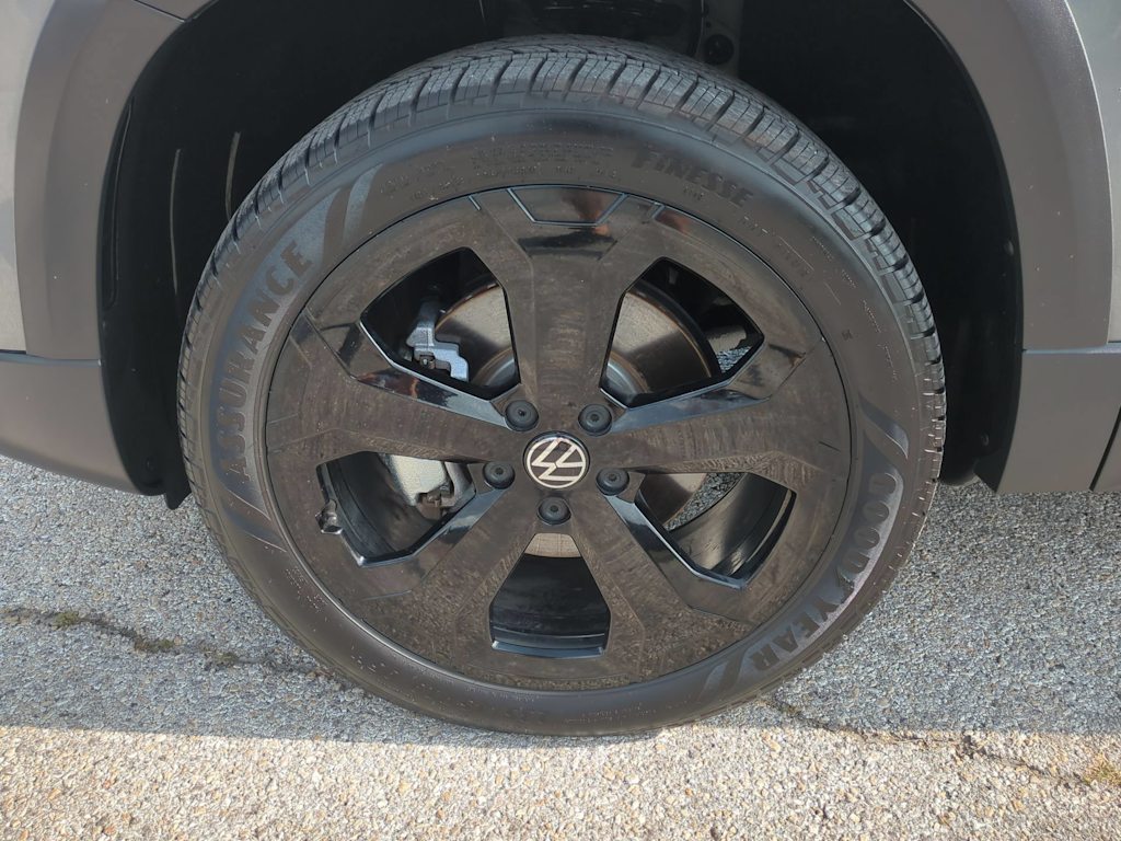 Thumbnail: 2025 Volkswagen Taos - 33