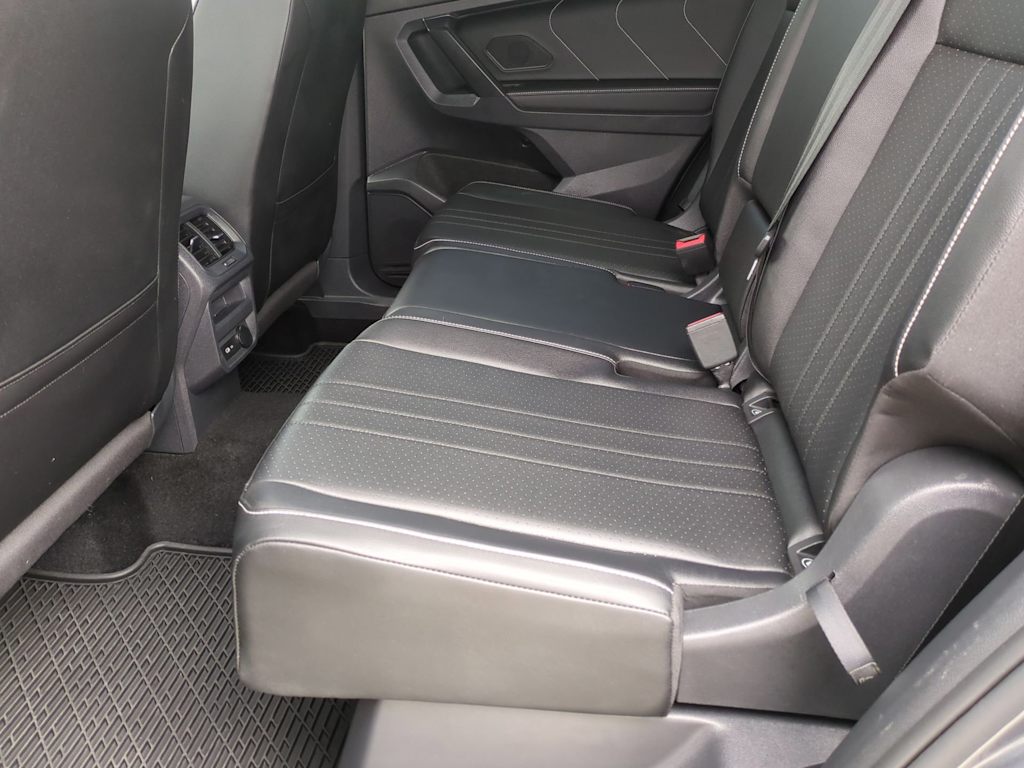 2023 Volkswagen Tiguan SE R-Line Black 13