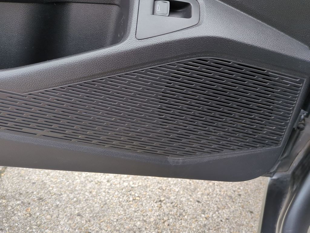 Thumbnail: 2019 Volkswagen Jetta - 31