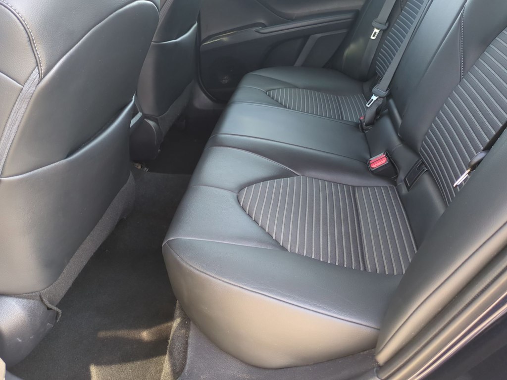 Thumbnail: 2022 Toyota Camry - 13