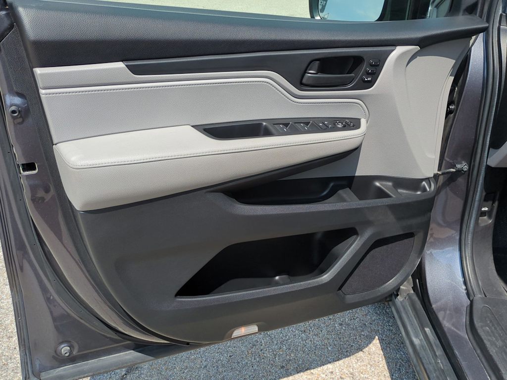 Thumbnail: 2019 Honda Odyssey - 28