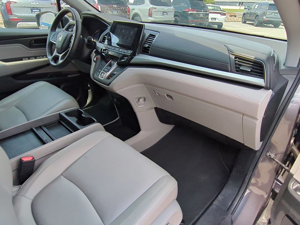 Thumbnail: 2019 Honda Odyssey - 9
