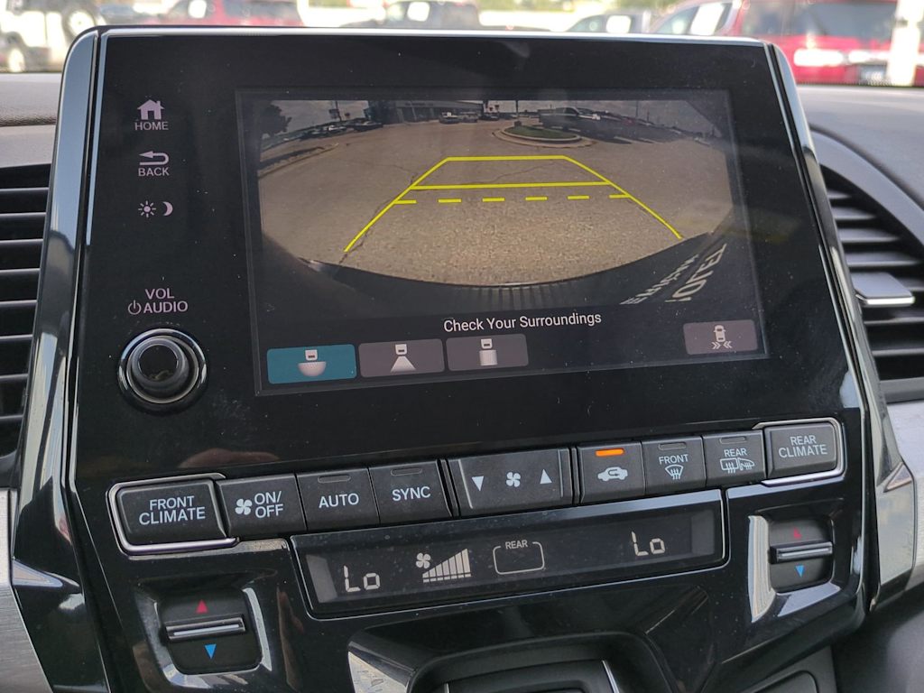 Thumbnail: 2019 Honda Odyssey - 23