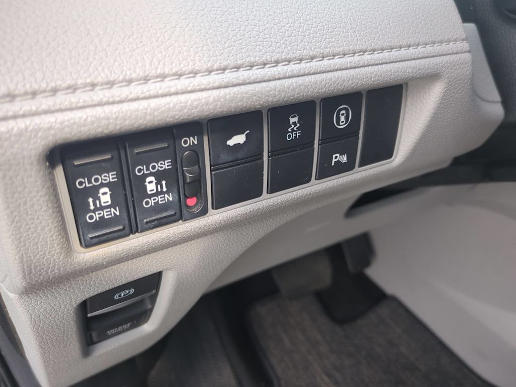Thumbnail: 2022 Honda Odyssey - 34