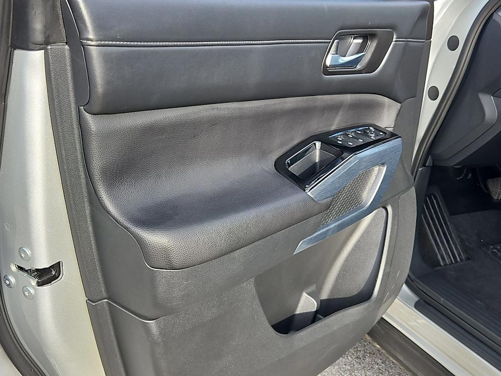 Thumbnail: 2025 Nissan Pathfinder - 30