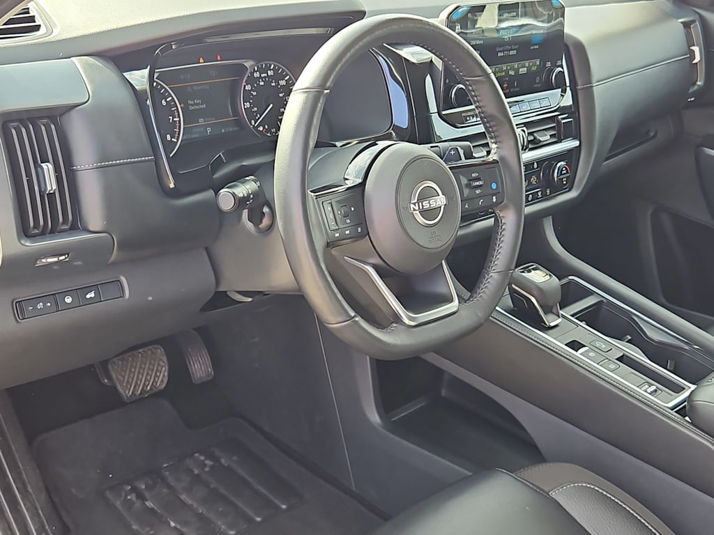 Thumbnail: 2025 Nissan Pathfinder - 2