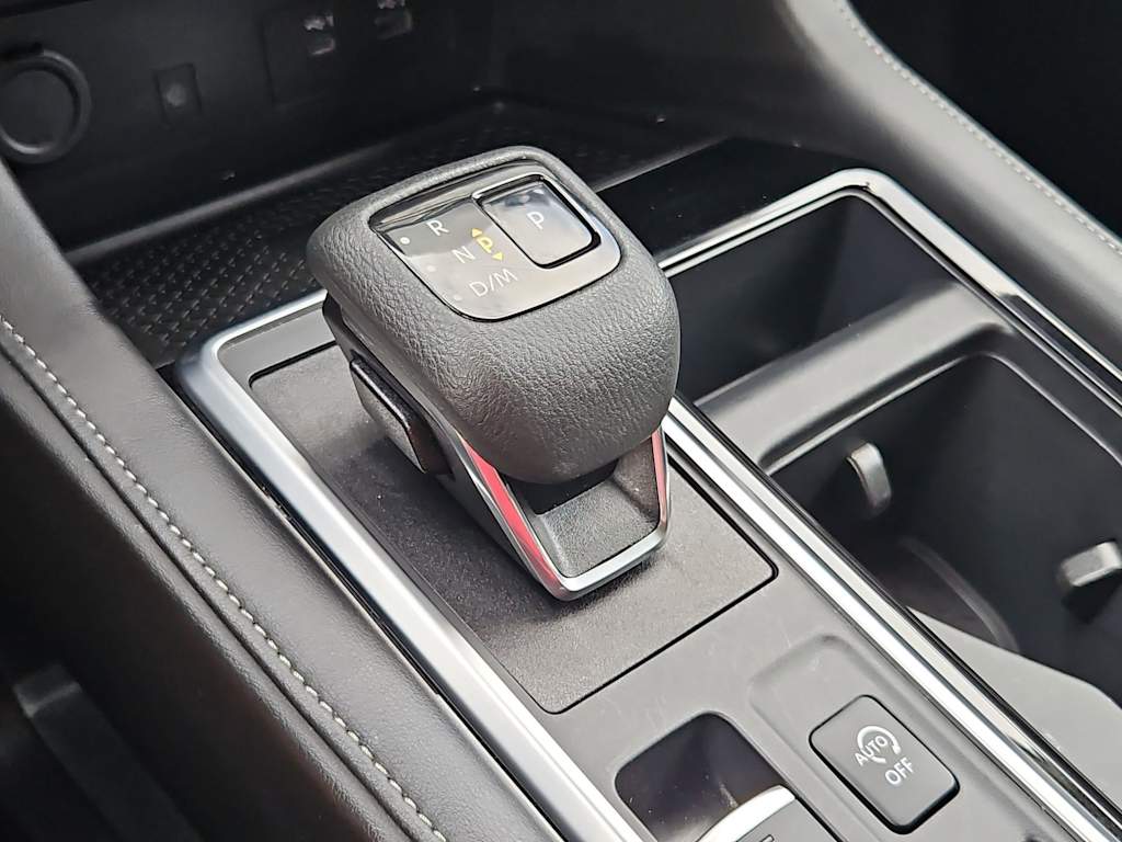 Thumbnail: 2025 Nissan Pathfinder - 16