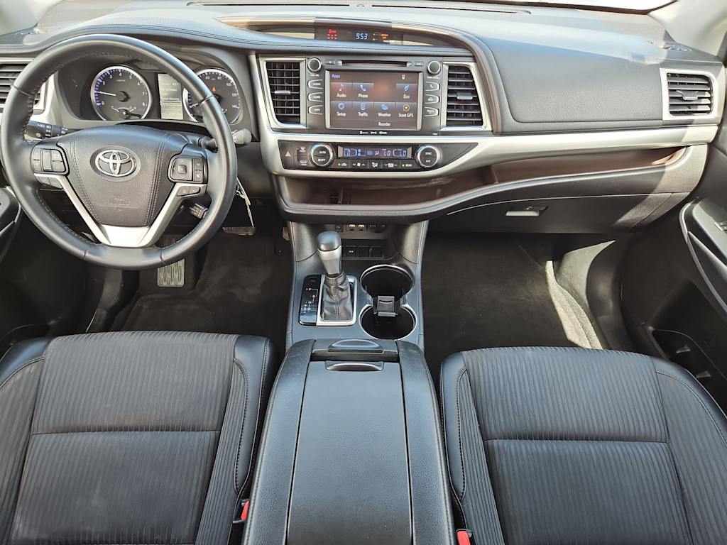 2019 Toyota Highlander Plus 10