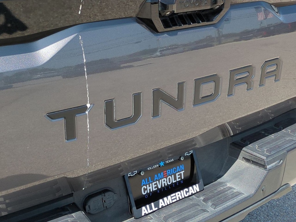 2023 Toyota Tundra Platinum 33