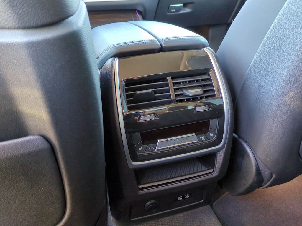 Thumbnail: 2025 BMW X7 - 29