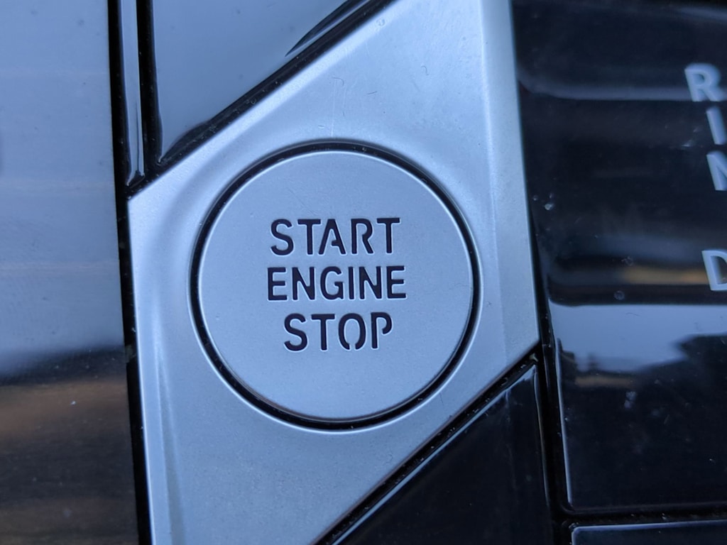 Thumbnail: 2025 BMW X7 - 25