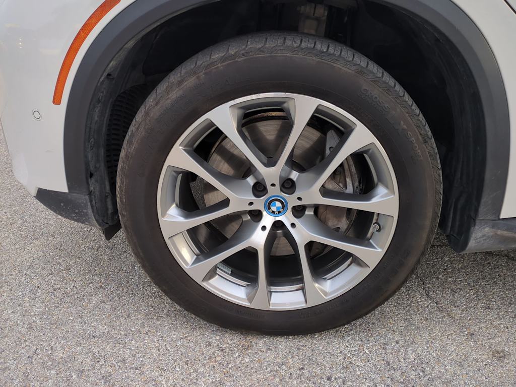 Thumbnail: 2025 BMW X5 - 8