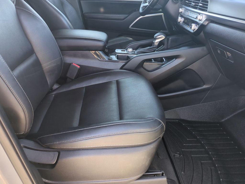Thumbnail: 2022 Kia Telluride - 10