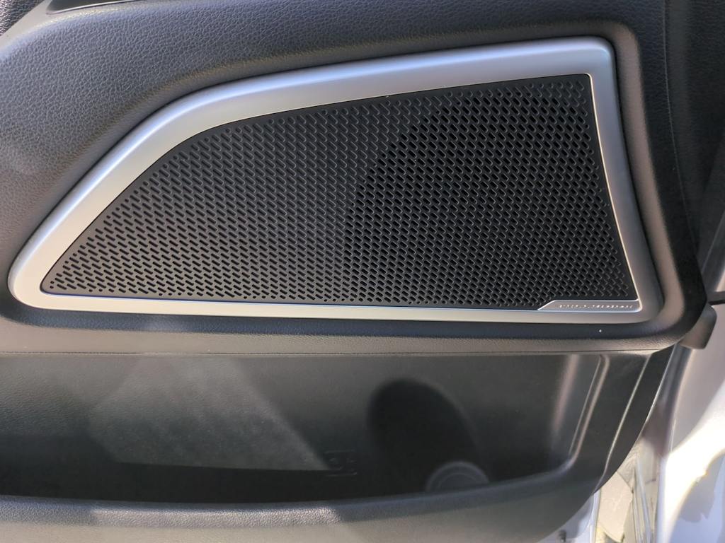 Thumbnail: 2022 Kia Telluride - 30