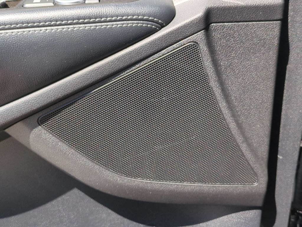 Thumbnail: 2019 Kia Sorento - 29