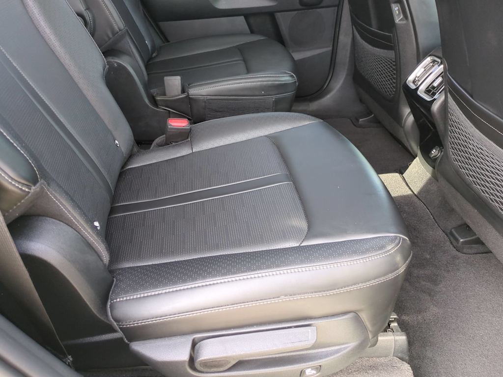Thumbnail: 2025 Kia Sorento - 33